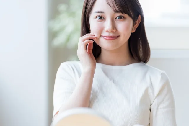 微笑む女性